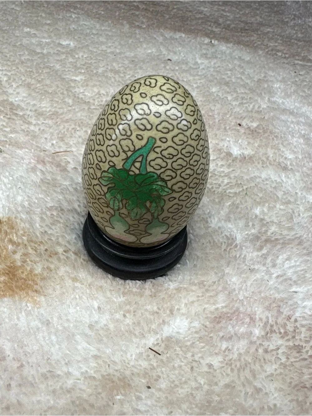 Floral Chinese Cloisonne Tiny Egg W Wood Stand Gold Green Pink